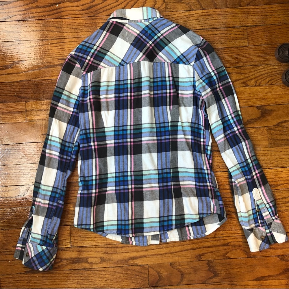 Button down shirt - Picture 3 of 3